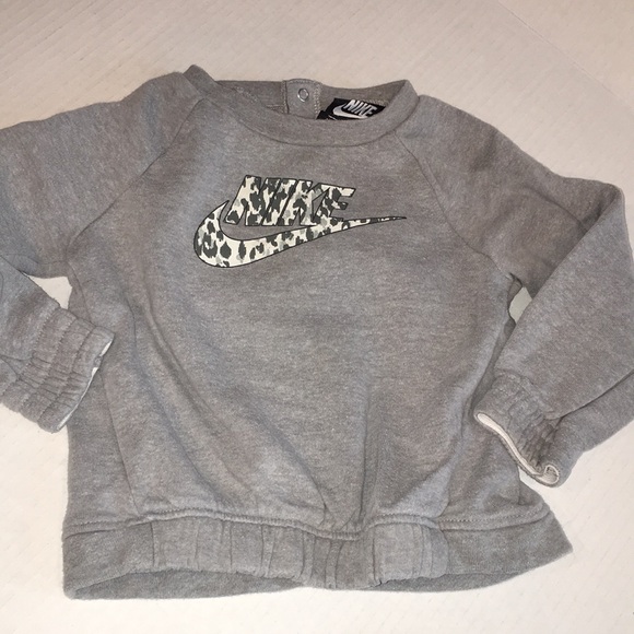 Nike Girl Matching Set | Sweatshirt And Leggings | Size 24M - Picture 2 of 6